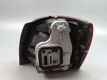 FEU ARRIERE GAUCHE  VOLKSWAGEN POLO V Phase 1 (6R) 2009-...