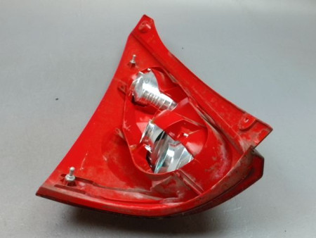 FEU ARRIERE DROIT PEUGEOT 107 I Phase 1 2005-2008