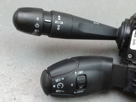 BLOC COMMODOS PEUGEOT 208 Phase 1 2012-...