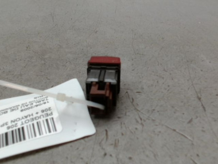 BOUTON DE WARNING PEUGEOT 206 + 2009-2013