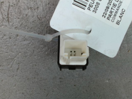 COMMANDE LEVE-GLACE PORTE ARG PEUGEOT 3008 2009-