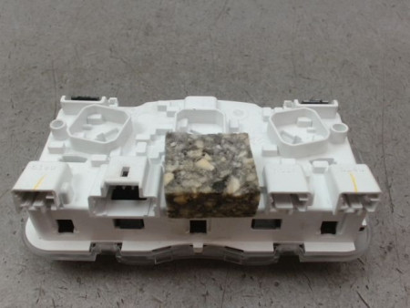 PLAFONNIER PEUGEOT 3008 2009-