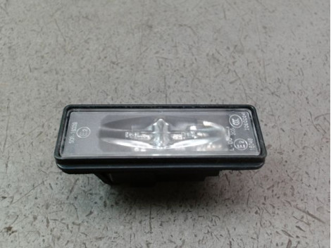ECLAIREUR PLAQUE DE POLICE DROIT PEUGEOT 3008 2009-