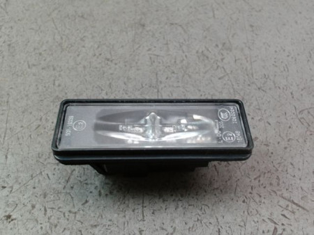 ECLAIREUR PLAQUE DE POLICE DROIT PEUGEOT 3008 2009-