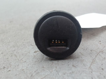 PORT USB/AUX PEUGEOT 208 Phase 1 2012-...