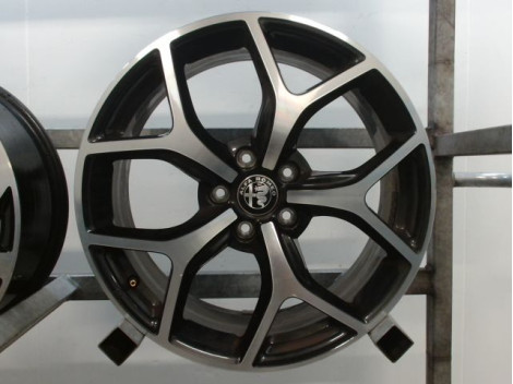 JANTE ALUMINIUM ALFA ROMEO GUILIETTA 2010-