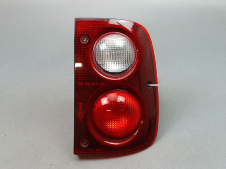 FEU ARRIERE DROIT LAND ROVER FREELANDER 2001-2002