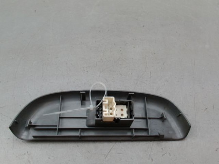 COMMANDE LEVE-GLACE PORTE AVD TOYOTA YARIS VERSO Phase 1 1999-2003