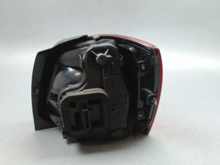 FEU ARRIERE GAUCHE  VOLKSWAGEN POLO V Phase 1 (6R) 2009-...