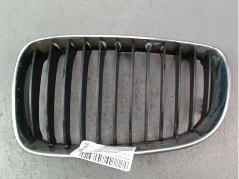 GRILLE CALANDRE GAUCHE BMW SERIE 1 I (E81) 2007-2011