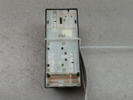 COMMANDE LEVE-GLACE PORTE AVG NISSAN MICRA 2009-
