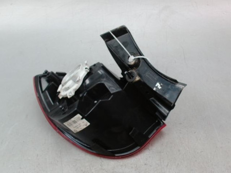 FEU ARRIERE DROIT ALFA ROMEO GUILIETTA 2010-