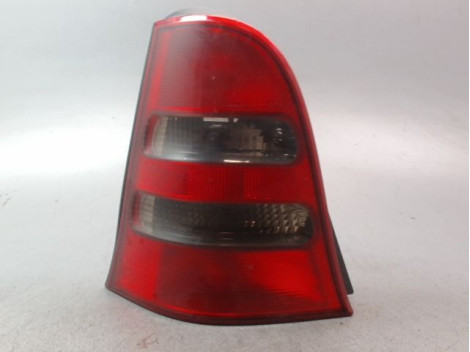 FEU ARRIERE GAUCHE  MERCEDES CLASSE A FAMILY I Phase 2 (168) 2001-2004