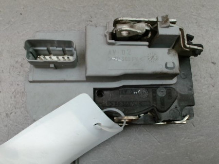 SYSTEME CONDAMNATION AVANT DROIT PEUGEOT 206 + 2009-2013