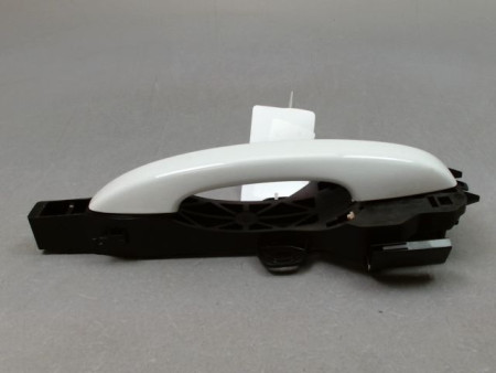POIGNEE EXTERIEURE PORTE AVANT DROIT DACIA SANDERO 2008-