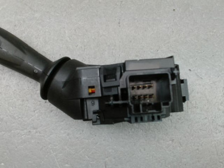 COMMANDE CLIGNOTANT FORD KA+