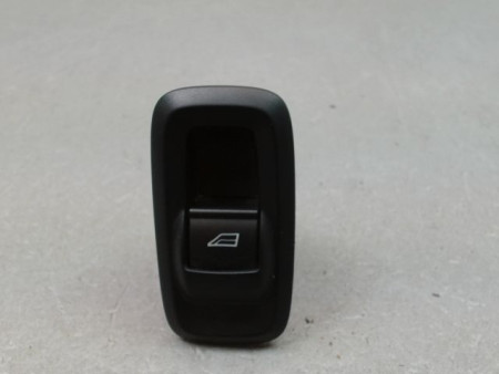 COMMANDE LEVE-GLACE PORTE AVD FORD KA+