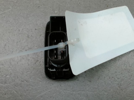 COMMANDE LEVE-GLACE PORTE ARD FORD KA+