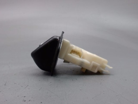 SERRURE HAYON  NISSAN NOTE I Phase 1 2006-2009