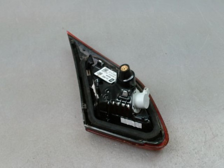 FEU ARRIERE INTERIEUR DROIT OPEL CORSA 2010-