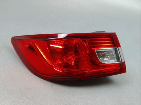 FEU ARRIERE GAUCHE  RENAULT CLIO IV Phase 1 2012-...