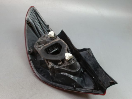 FEU ARRIERE DROIT OPEL CORSA IV Phase 1 (D) 2006-2010