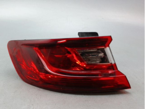 FEU ARRIERE GAUCHE  RENAULT MEGANE IV PHASE 1 2015-