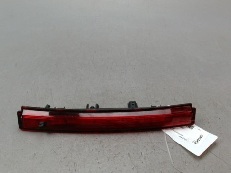 FEUX STOP SUPPLEMENTAIRE NISSAN MICRA 2009-