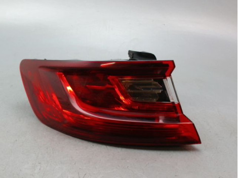 FEU ARRIERE GAUCHE  RENAULT MEGANE IV PHASE 1 2015-