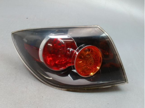 FEU ARRIERE GAUCHE  MAZDA MAZDA 3  4P
