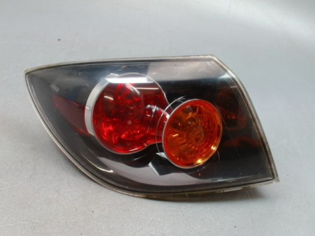 FEU ARRIERE GAUCHE  MAZDA MAZDA 3  4P