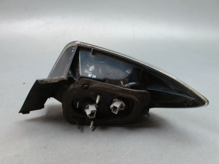 FEU ARRIERE GAUCHE  MAZDA MAZDA 3  4P