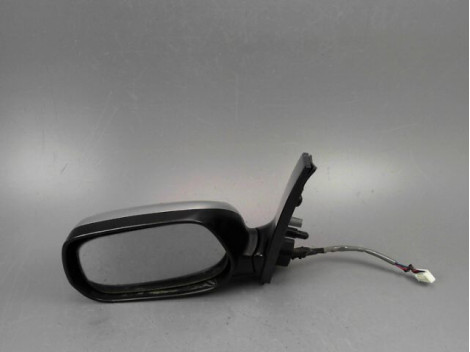 RETROVISEUR EXTERIEUR ELECTRIQUE GAUCHE TOYOTA AVENSIS VERSO 04-06