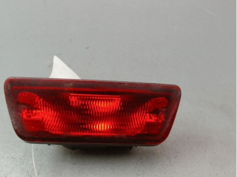 FEU BROUILLARD CENTRAL ARRIERE NISSAN JUKE Phase 1 2010-...