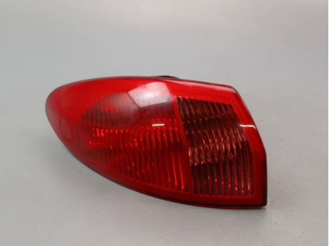 FEU ARRIERE GAUCHE  ALFA ROMEO 147 Phase 1 2000-2004