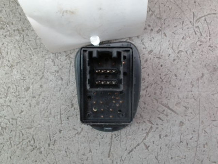 COMMANDE RETROVISSEUR EXTERIEUR ELECTRIQUE FIAT 500 II Phase 1 2007-...