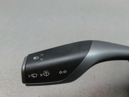 BLOC COMMODOS TESLA MODEL 3