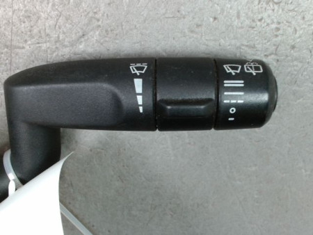 COMMANDE ESSUIE GLACE LAND ROVER FREELANDER 2007-