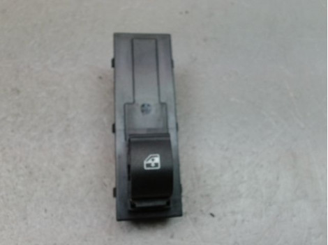 COMMANDE LEVE-GLACE PORTE ARG FIAT TIPO
