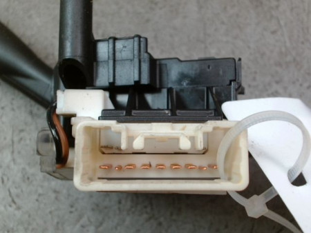 COMMANDE ECLAIRAGE TOYOTA COROLLA X Phase 2 2004-2007