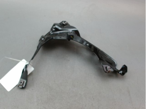 SUPPORT PARE-CHOC AVD MINI MINI 2010-