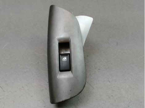 COMMANDE LEVE-GLACE PORTE AVD HYUNDAI COUPE