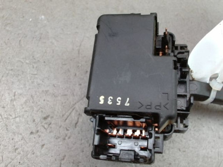 COMMANDE ESSUIE GLACE NISSAN PICK-UP PICKUP DBL.CAB. III Phase 2 2002-2006