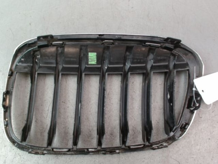GRILLE CALANDRE GAUCHE BMW X1