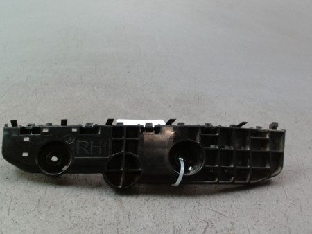 SUPPORT PARE-CHOC ARD NISSAN MICRA 2009-