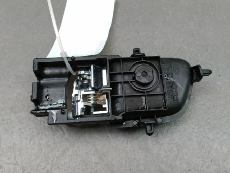 POIGNEE INTERIEURE PORTE AVANT DROIT HYUNDAI I 20 2009-