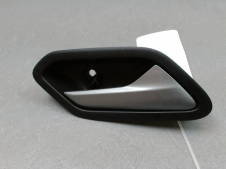 POIGNEE INTERIEURE PORTE ARRIERE DROIT DACIA SANDERO 2008-