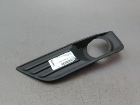 ENJOLIVEUR PARE-CHOC AVG FORD FOCUS II Phase 1 2004-2007