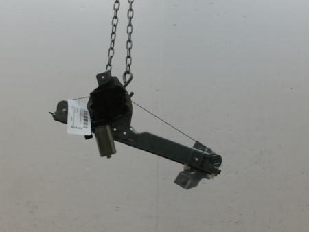 MECANISME+MOTEUR LEVE-GLACE ARRIERE DROIT DACIA DUSTER BREAK Phase 1 2010-2013