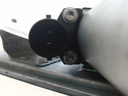 MECANISME+MOTEUR LEVE-GLACE ARRIERE DROIT DACIA DUSTER BREAK Phase 1 2010-2013